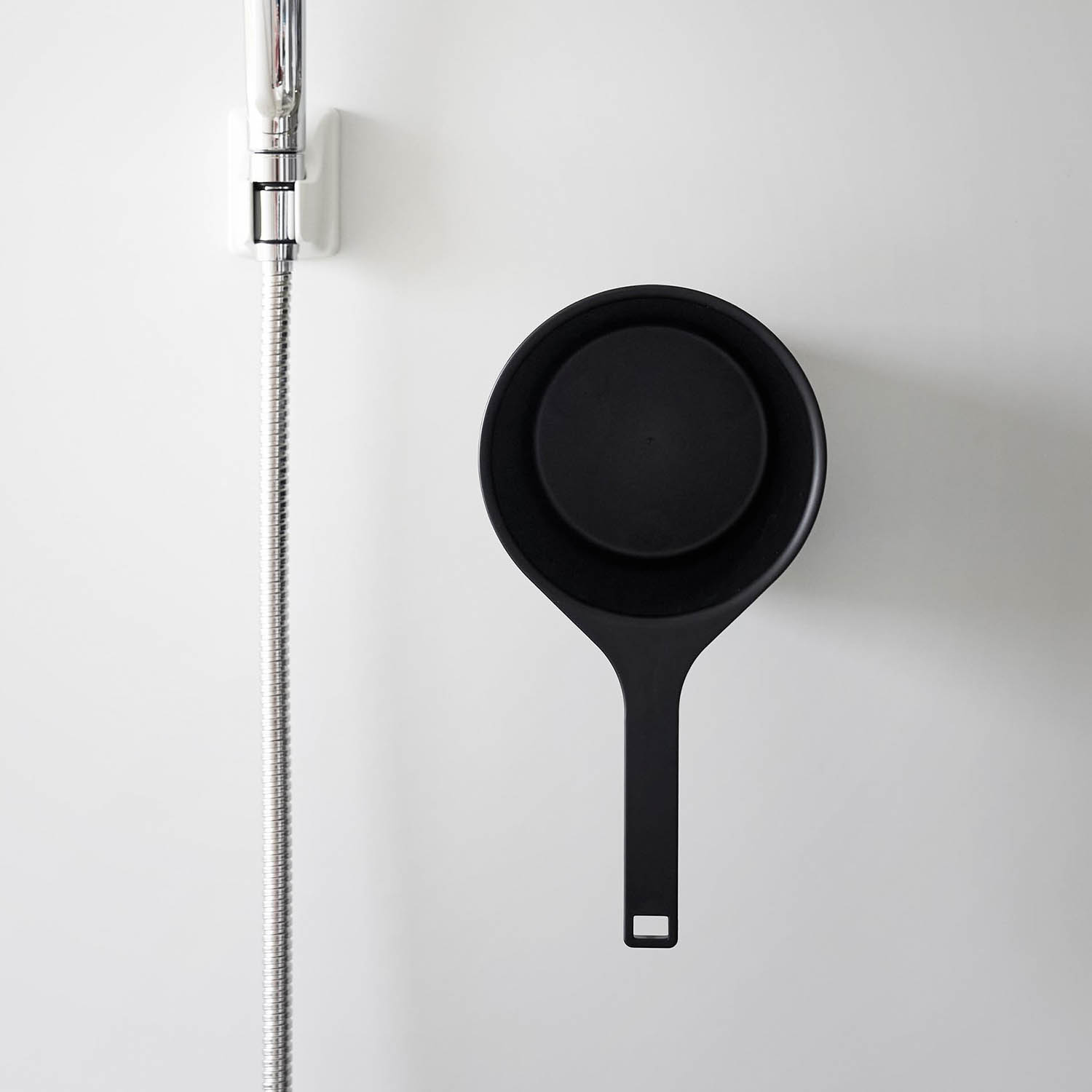 Mist Magnetic Pail