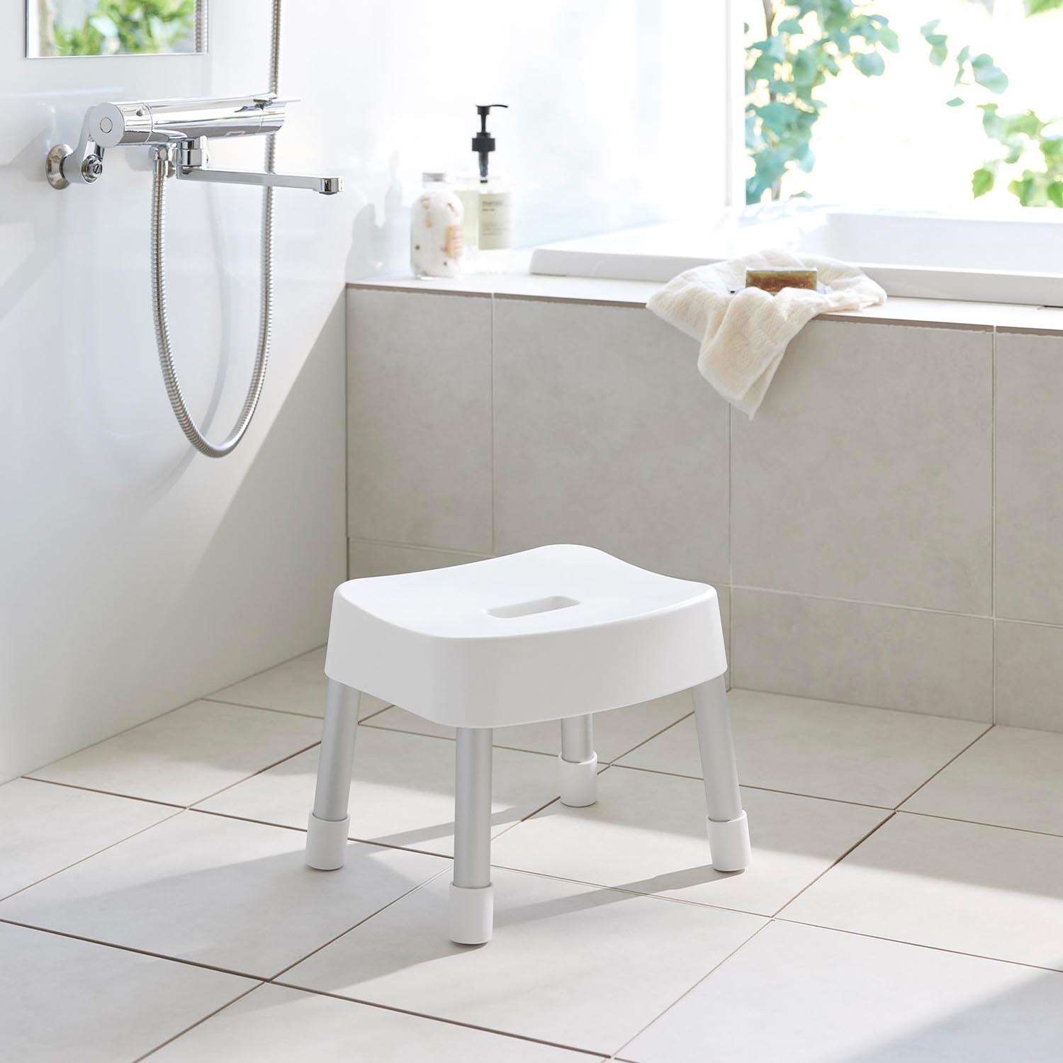 Mist Magnetic Bath Stool [25cm]