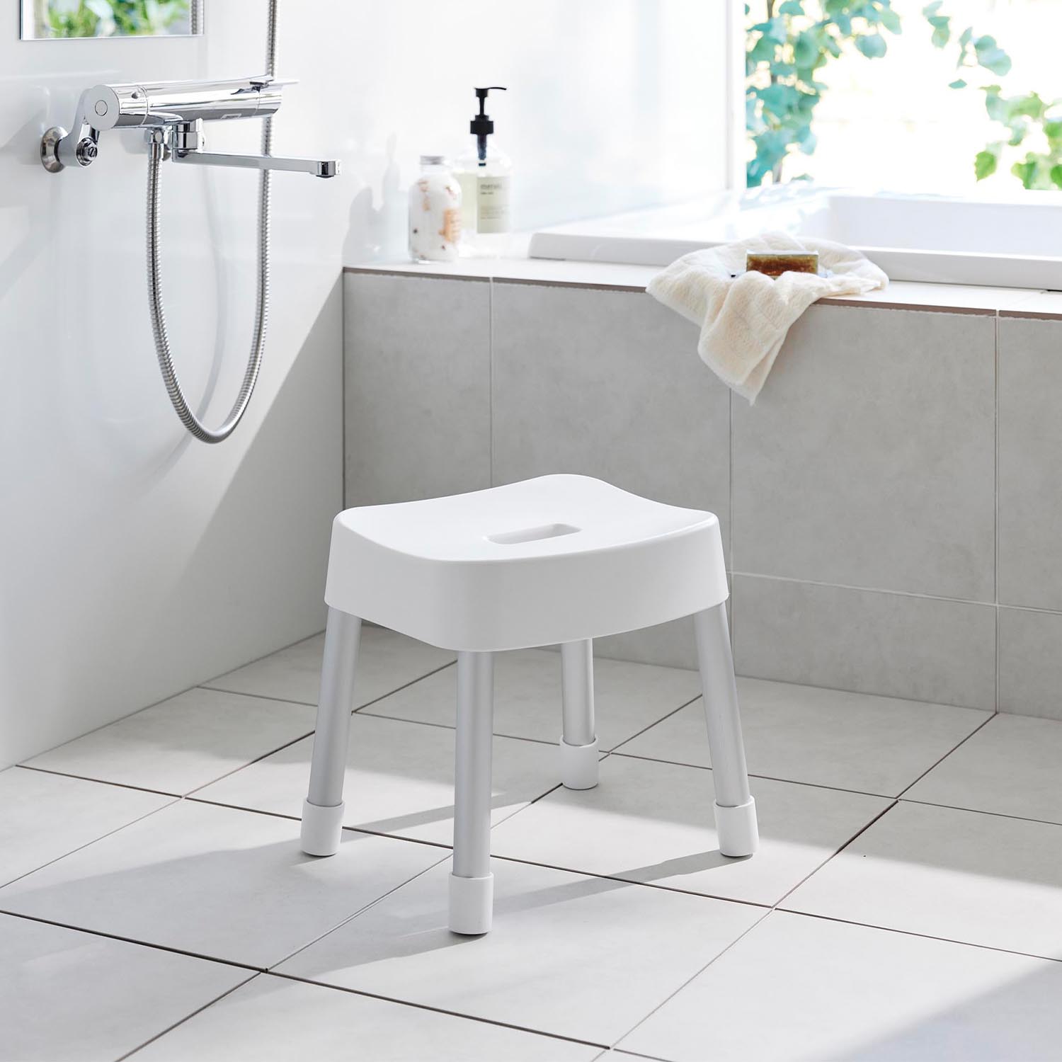 Mist Magnetic Bath Stool [30cm]