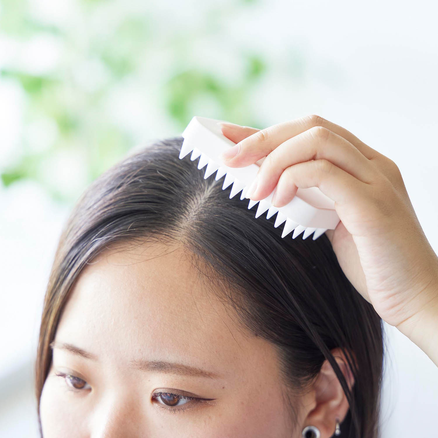 Tower Magnetic Scalp Massage Brush - Hard