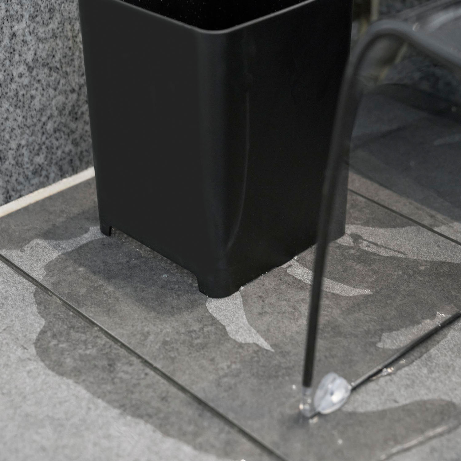 Tower Self-Draining Rubbish Bin [5L]