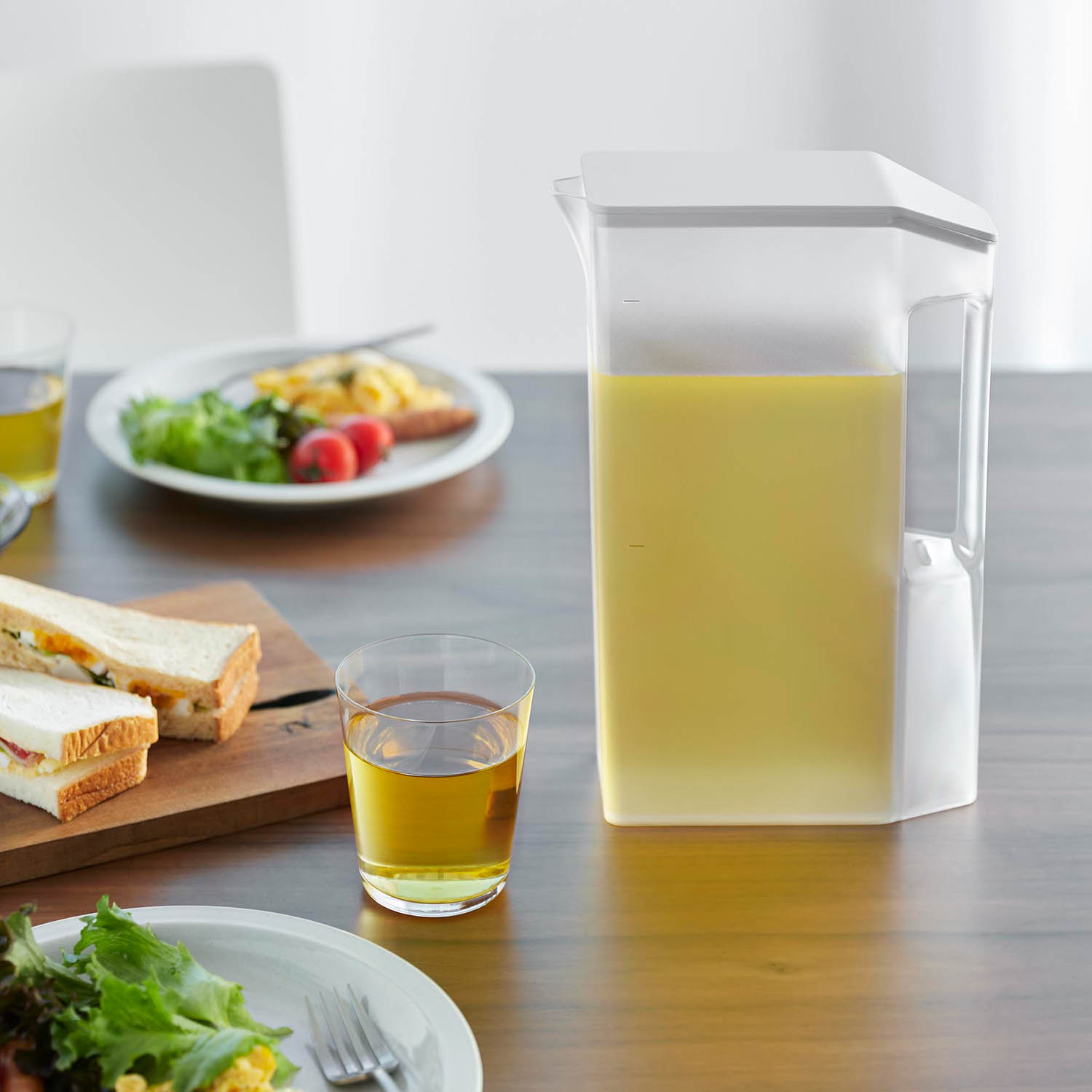 Tower Slim Water Pitcher With Handle [2L]