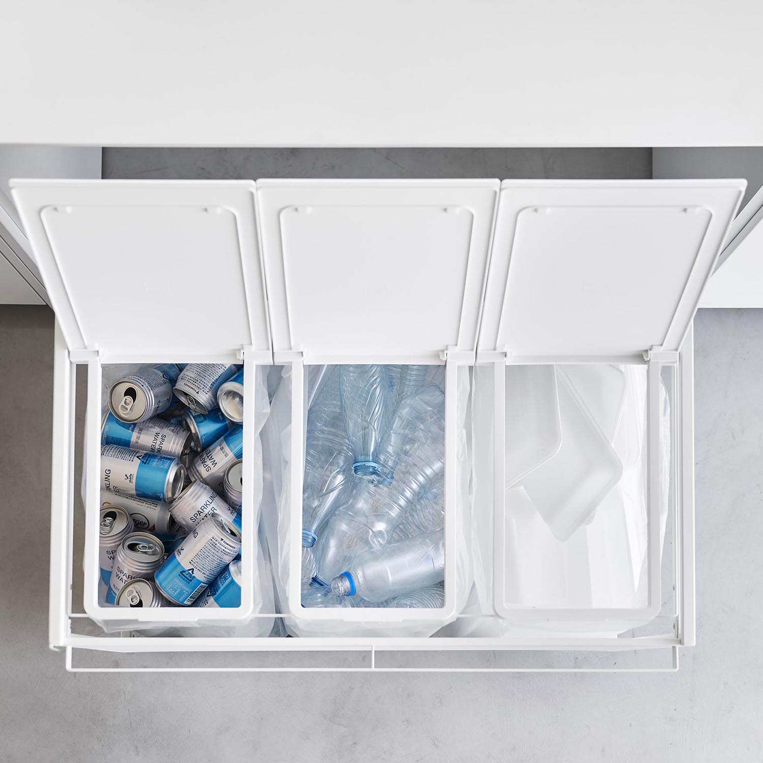 Tower Three-Compartment Recycling Cart With Lid [45L]