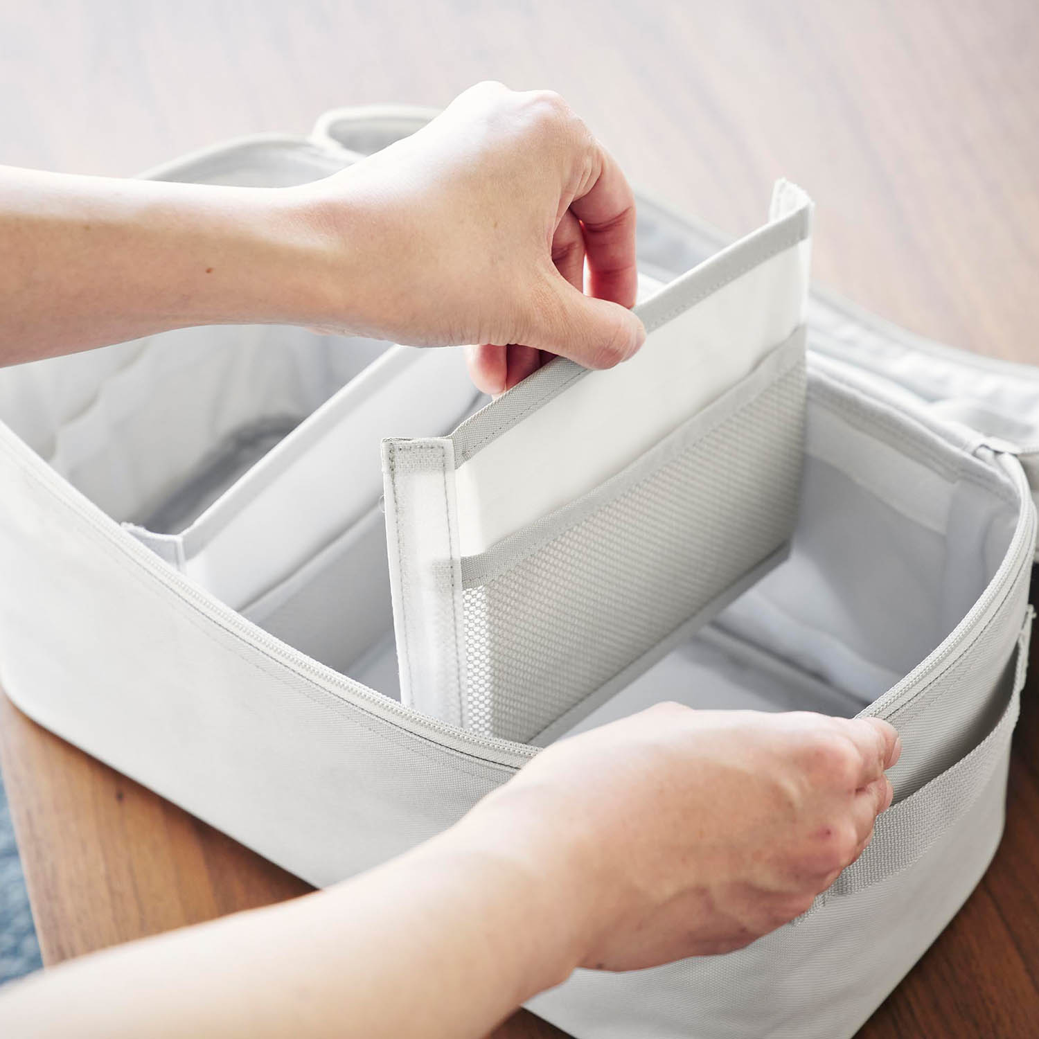 Tower First Aid Bag With Dividers