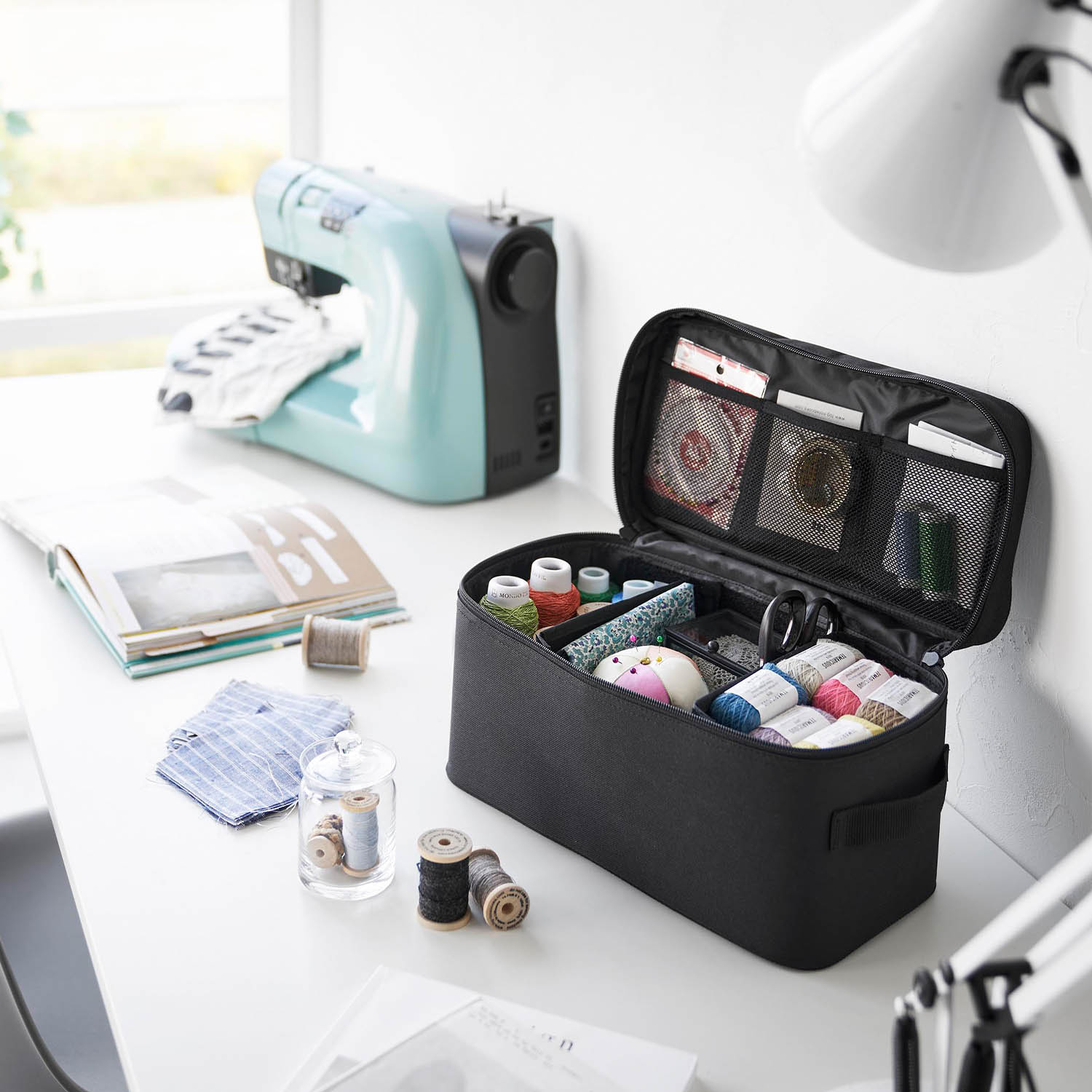 Tower First Aid Bag With Dividers