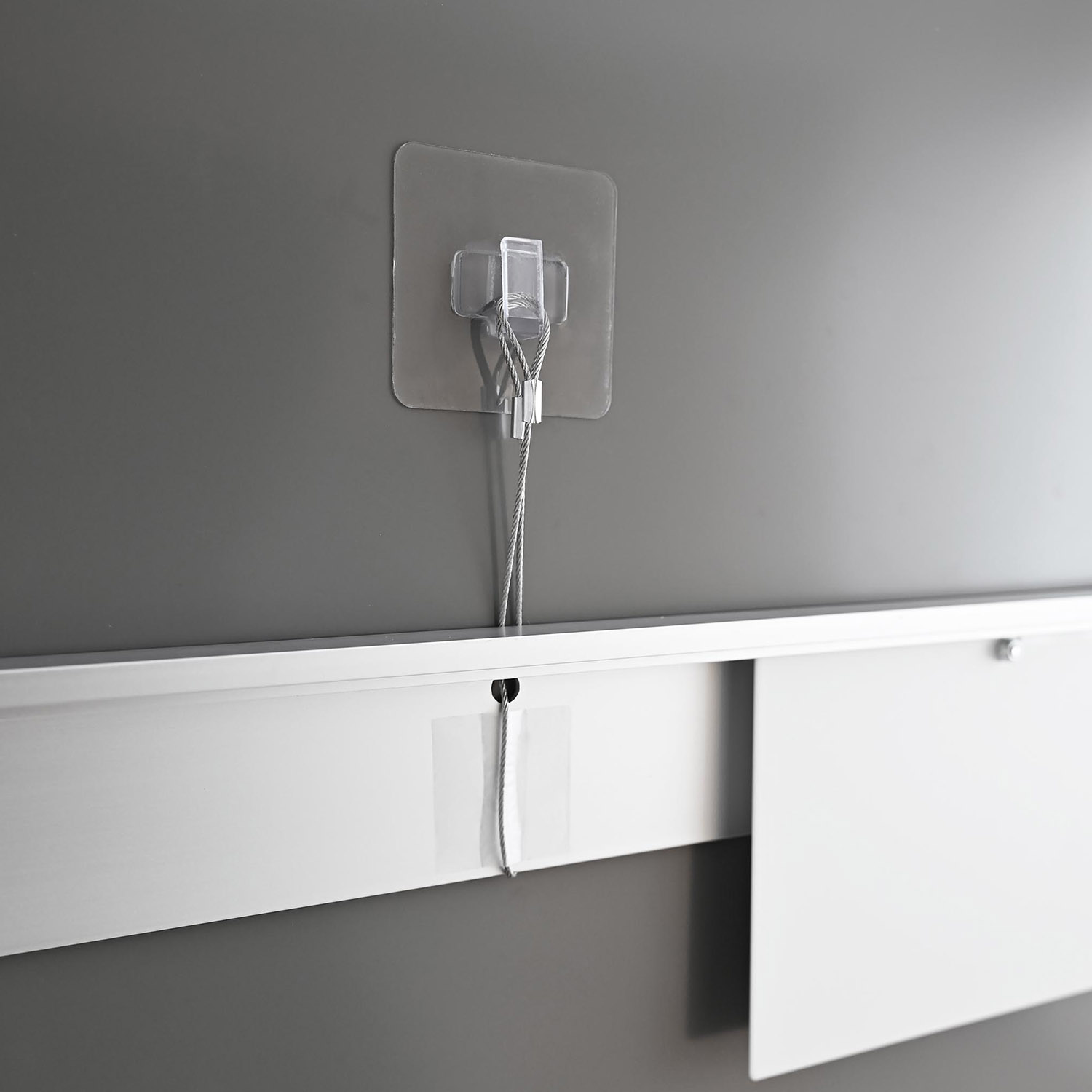 Tower Magnetic Retractable Panels