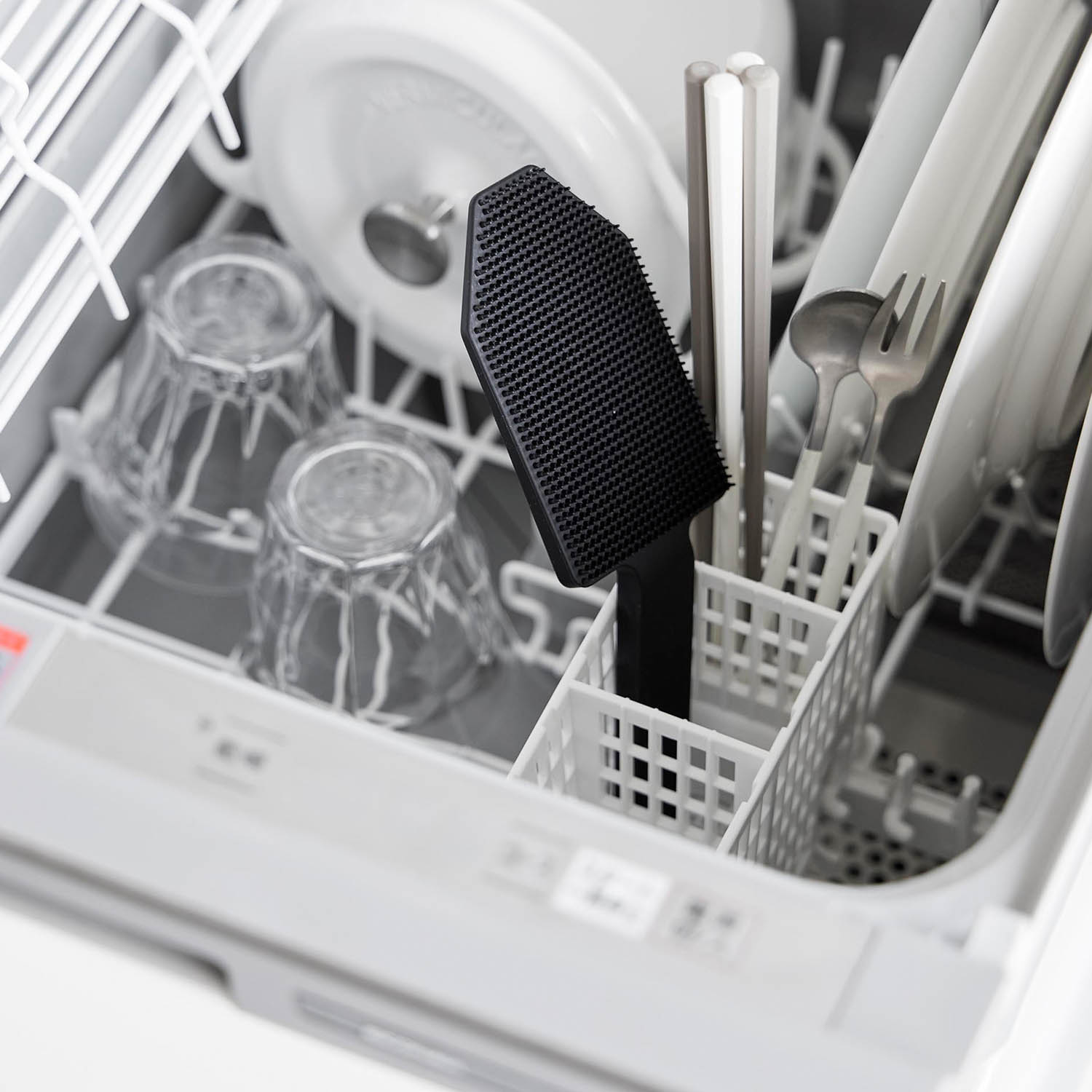 Tower Silicone Sponge With Magnetic Handle