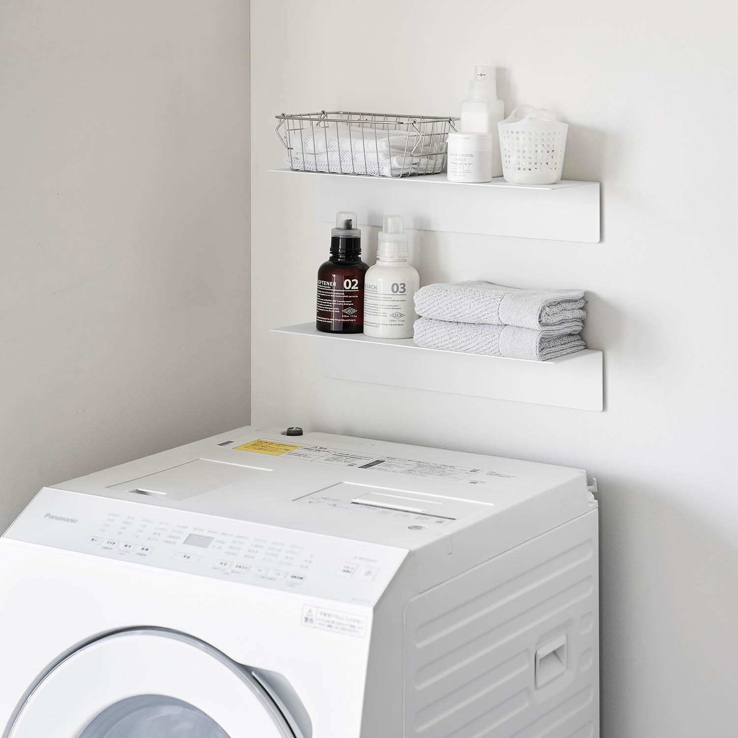 Tower Wall-Mounted Rack With Magnetic Panel [50cm]