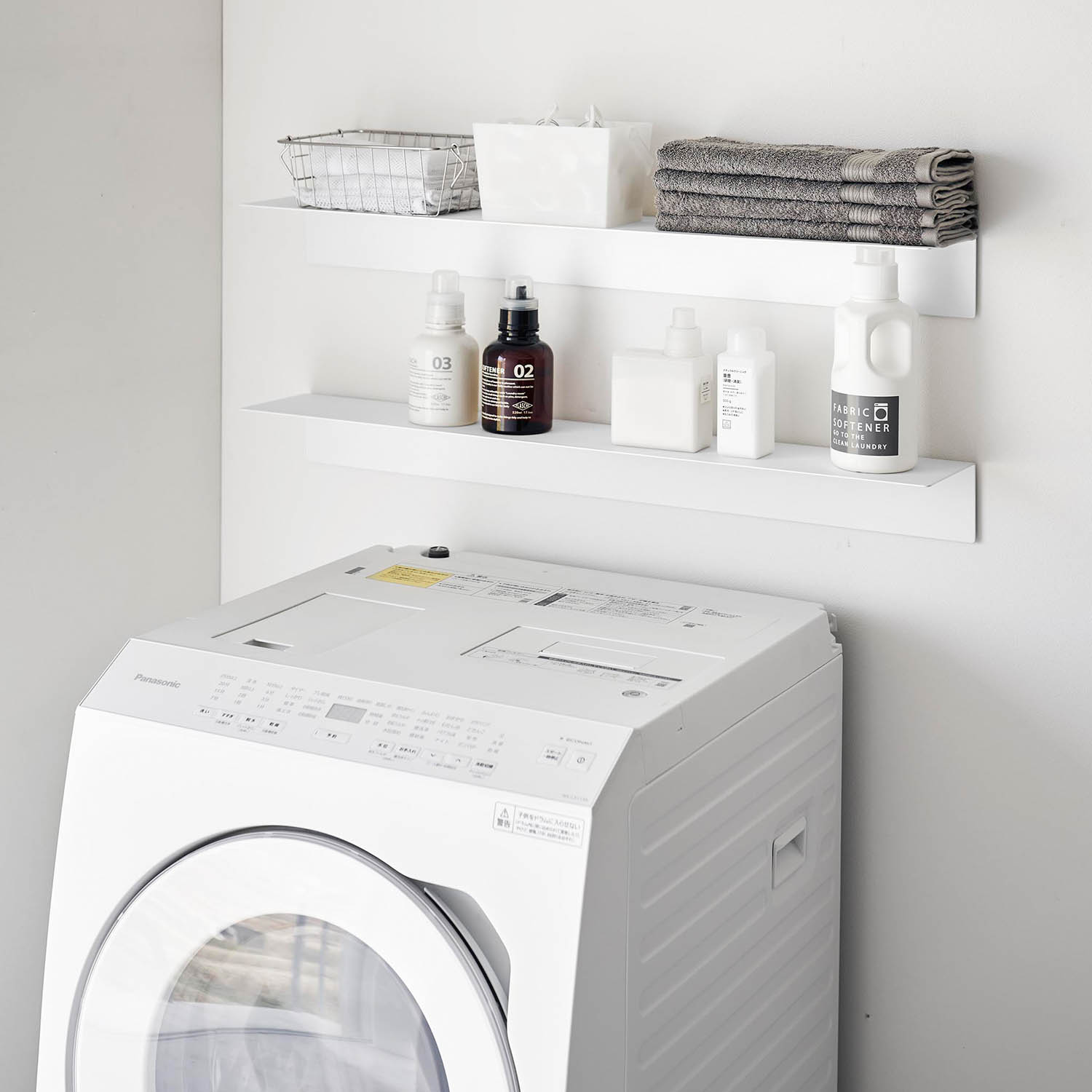 Tower Wall-Mounted Rack With Magnetic Panel [90cm]
