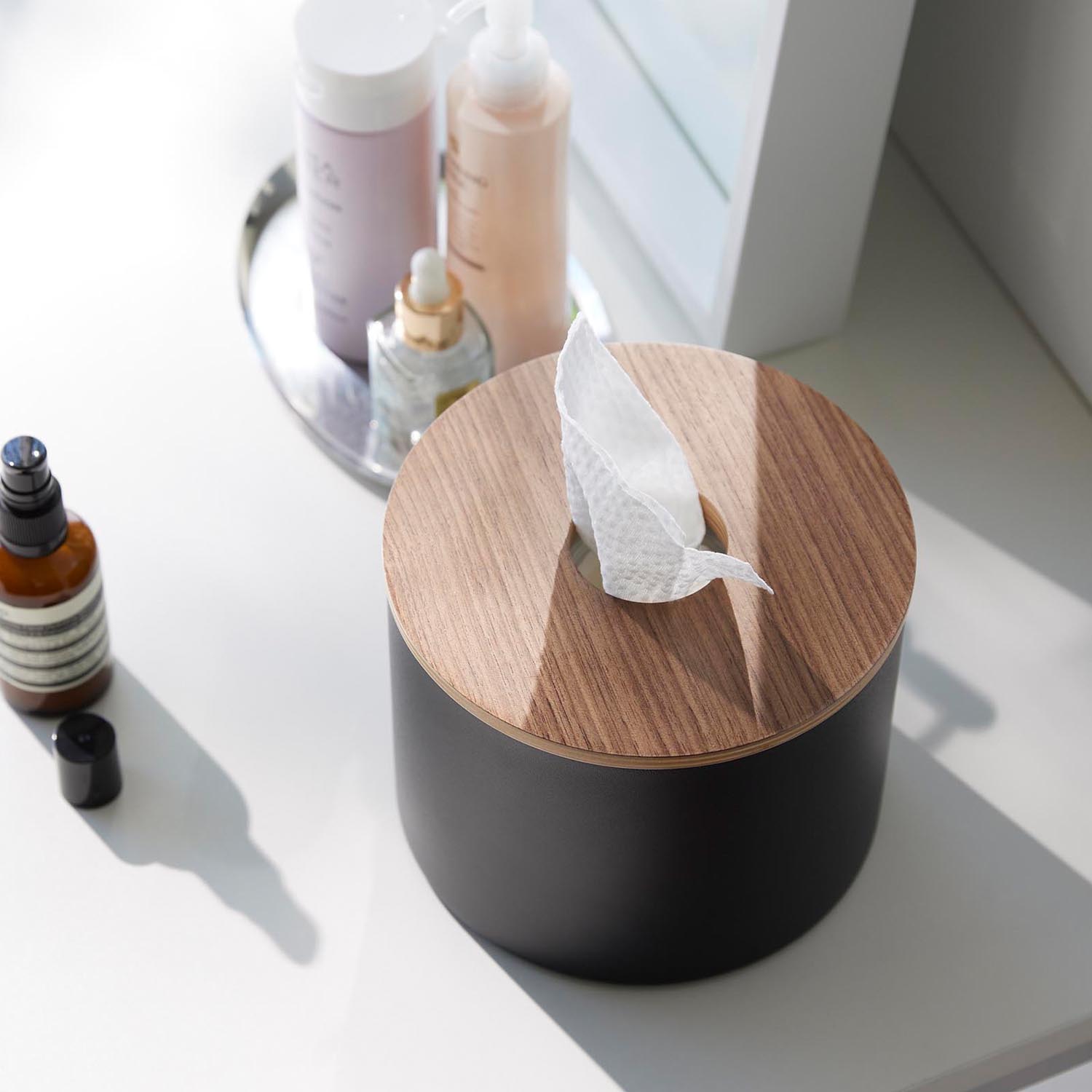 Rin Make-Up Remover Towelette Holder