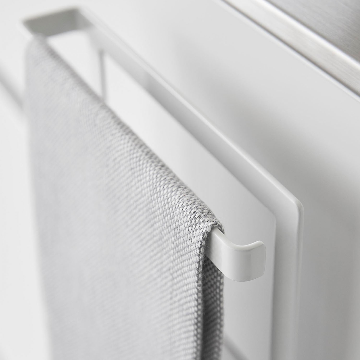 Tower Cabinet Door Towel Hanger [15cm]