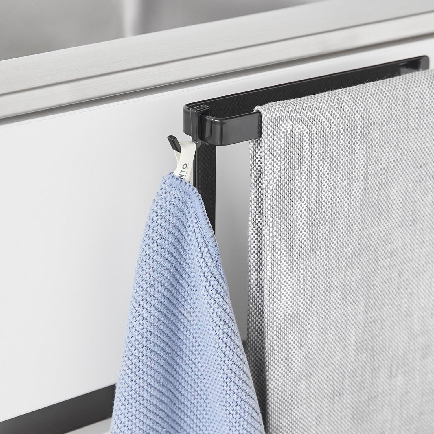 Tower Cabinet Door Towel Hanger [15cm]
