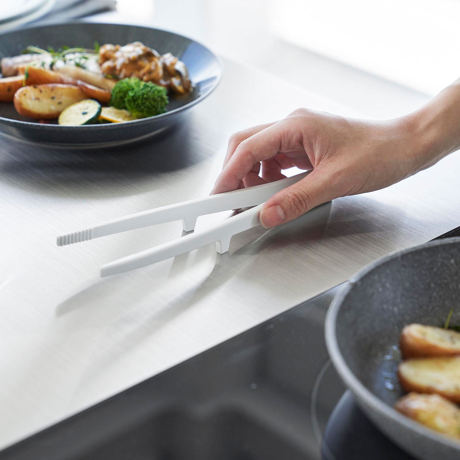 Tower Silicone Tongs S