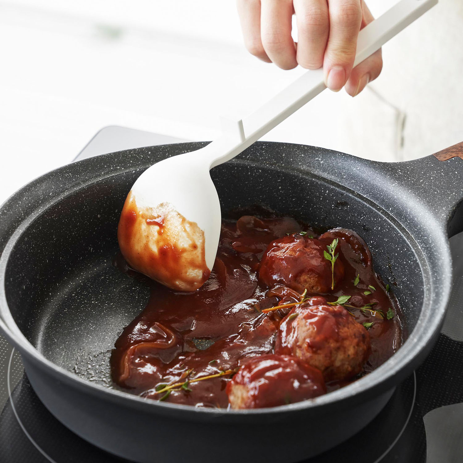Tower Silicone Ladle S