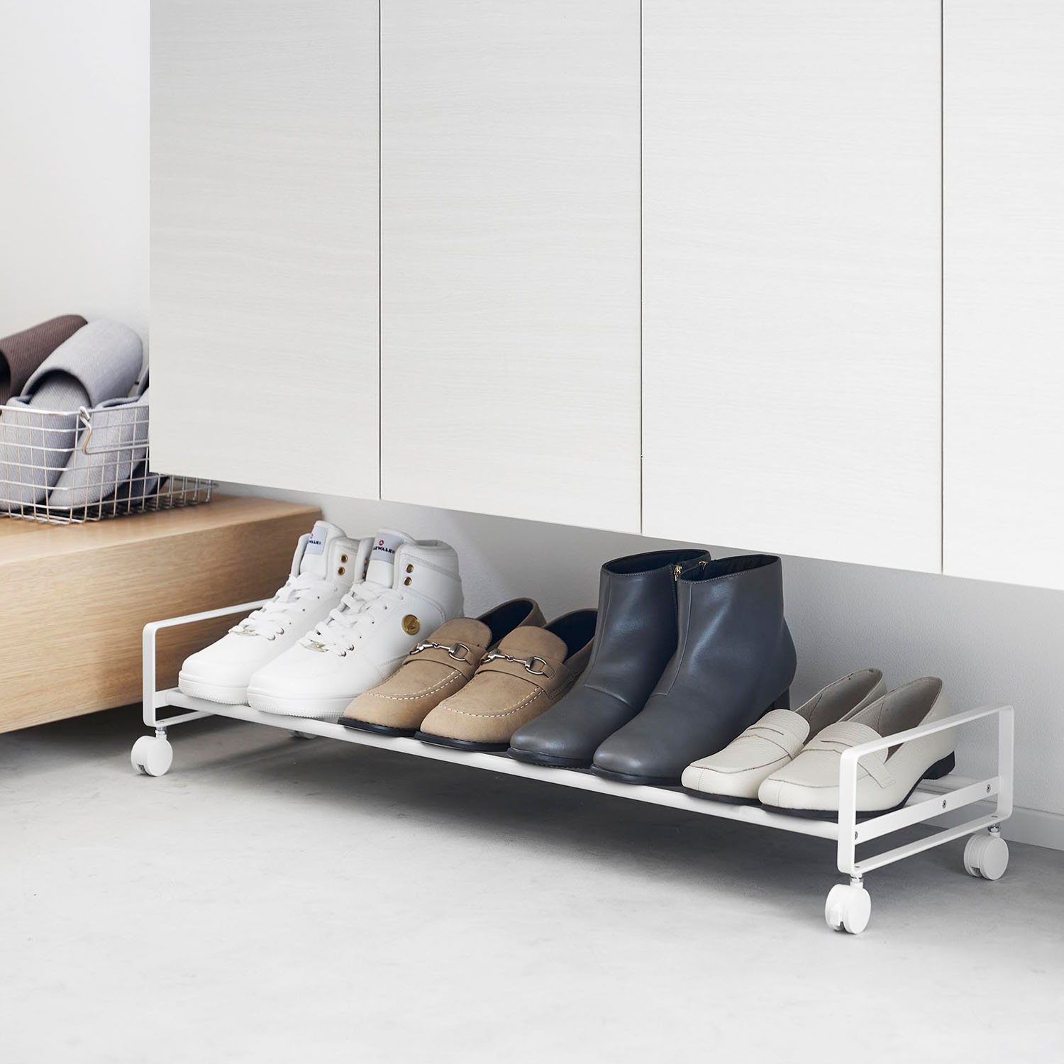 Tower Rolling Shoe Rack