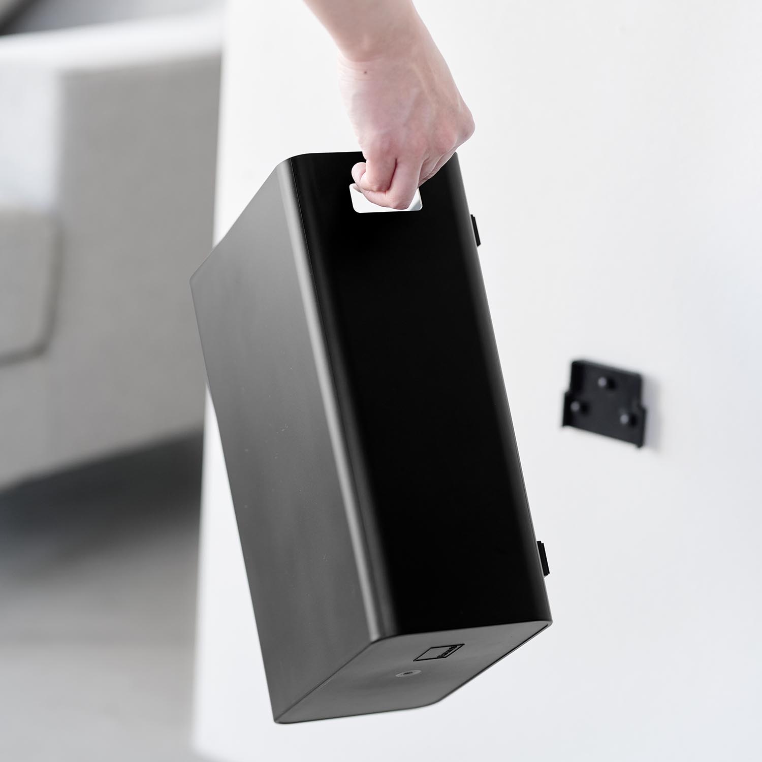 Tower Wall-Mounted Rubbish Bin - 7L Drywall Compatible