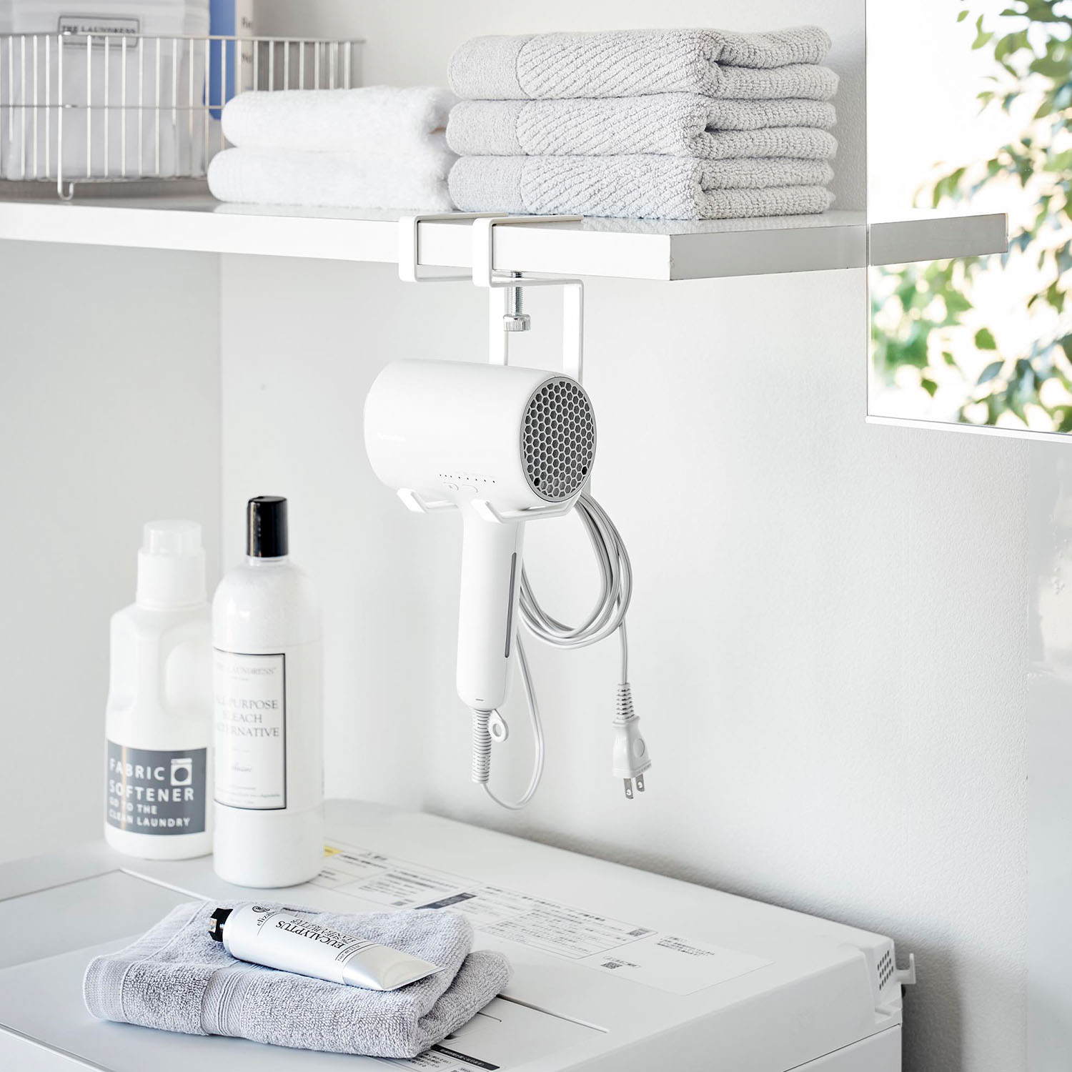 Tower Under-Shelf Dryer Hanger