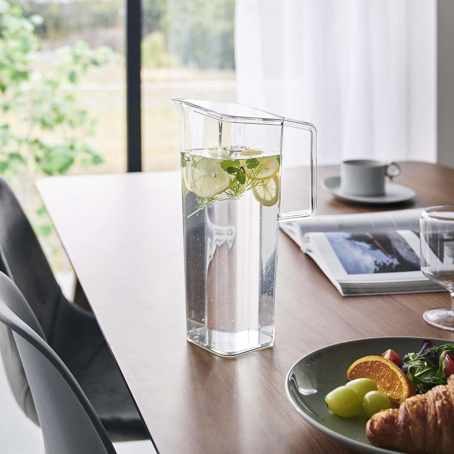 Tower Water Pitcher With Handle - 1.2L