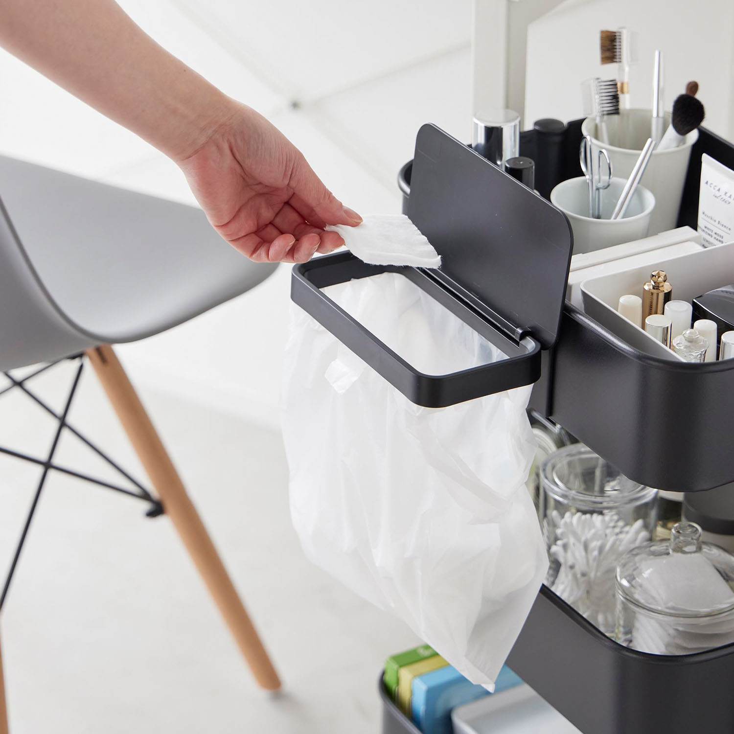 Tower Magnetic Plastic Bag Holder with Lid