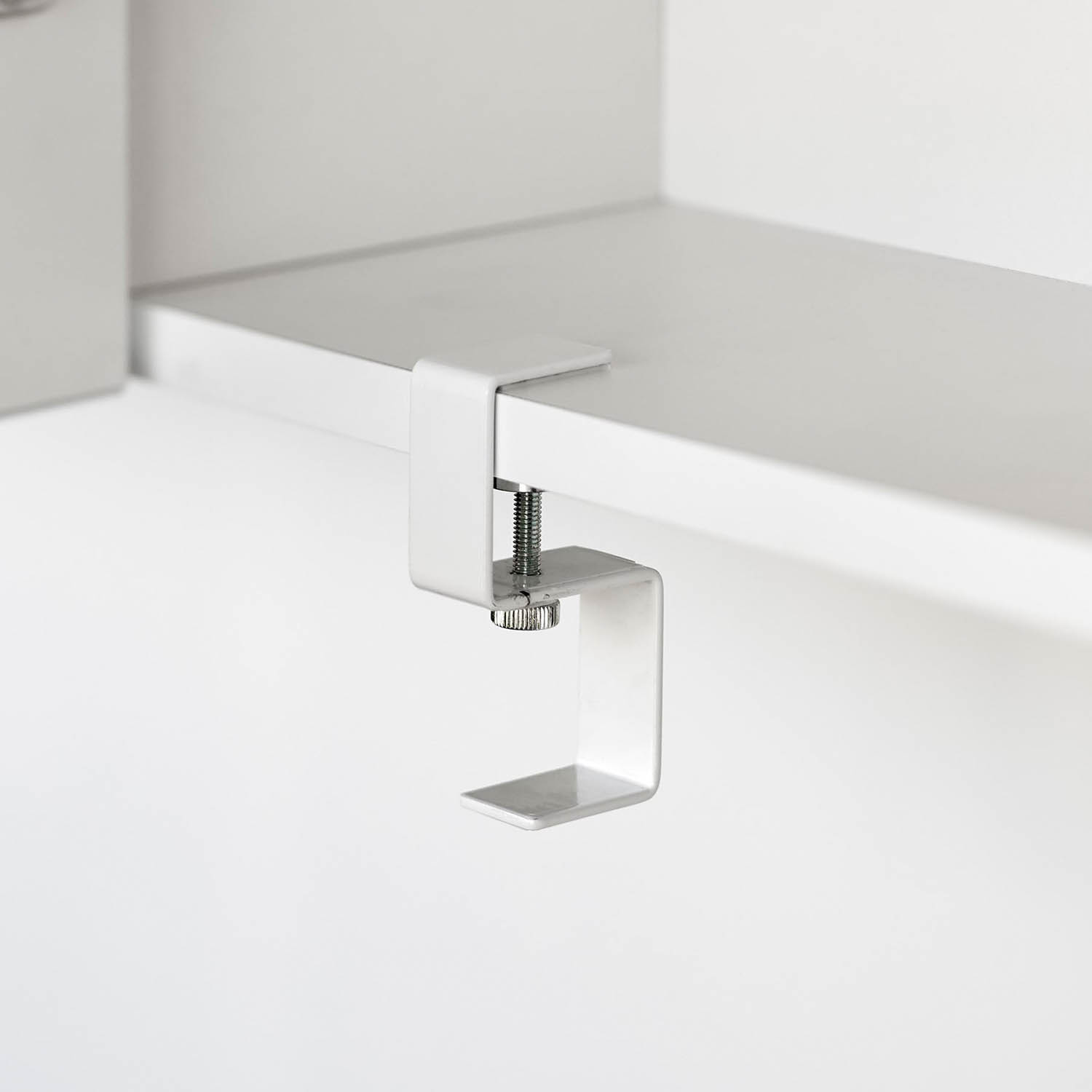 Tower Hook-Mounted Under-Cabinet Magnetic Tumbler
