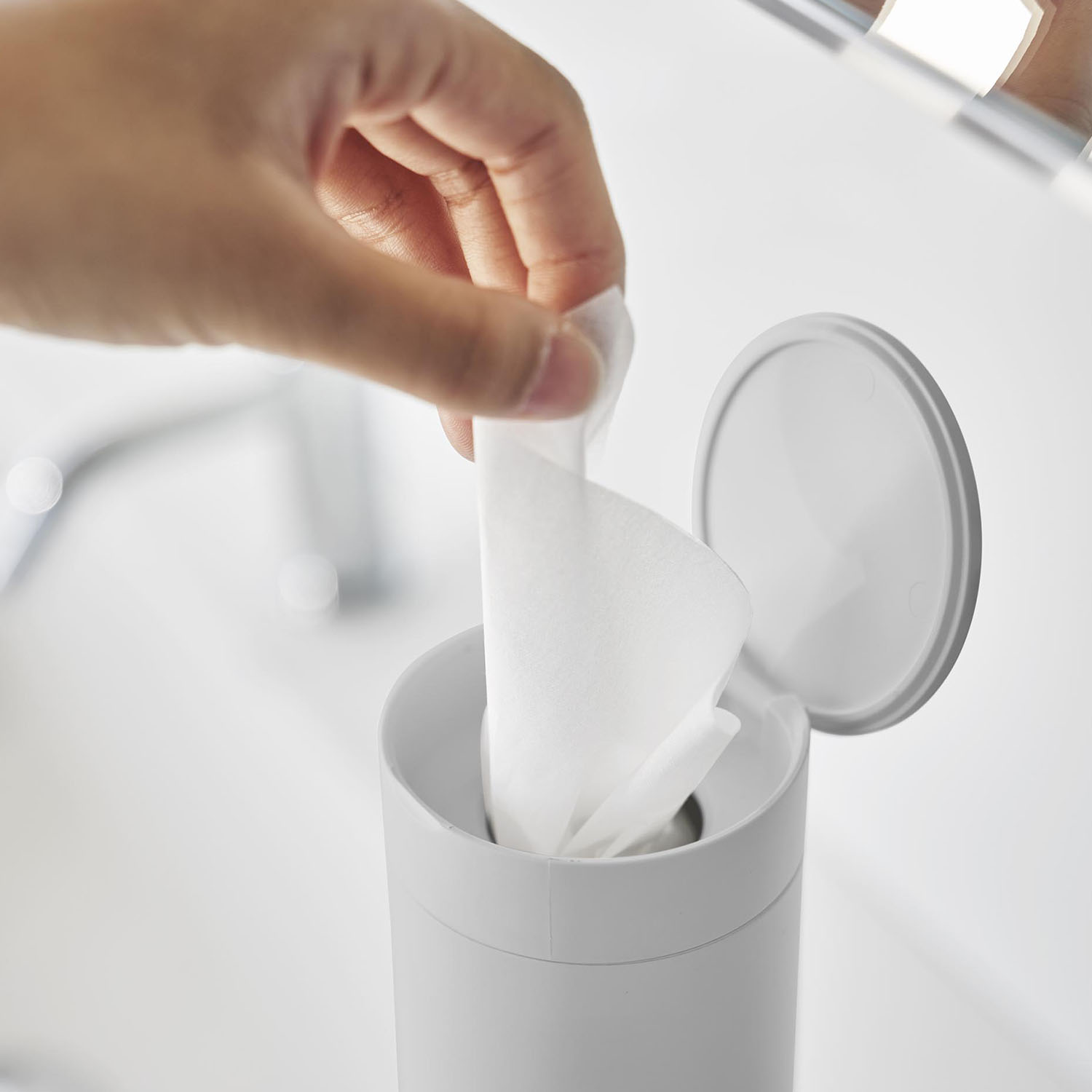 Tower Cylindrical Tissue Case With Lid