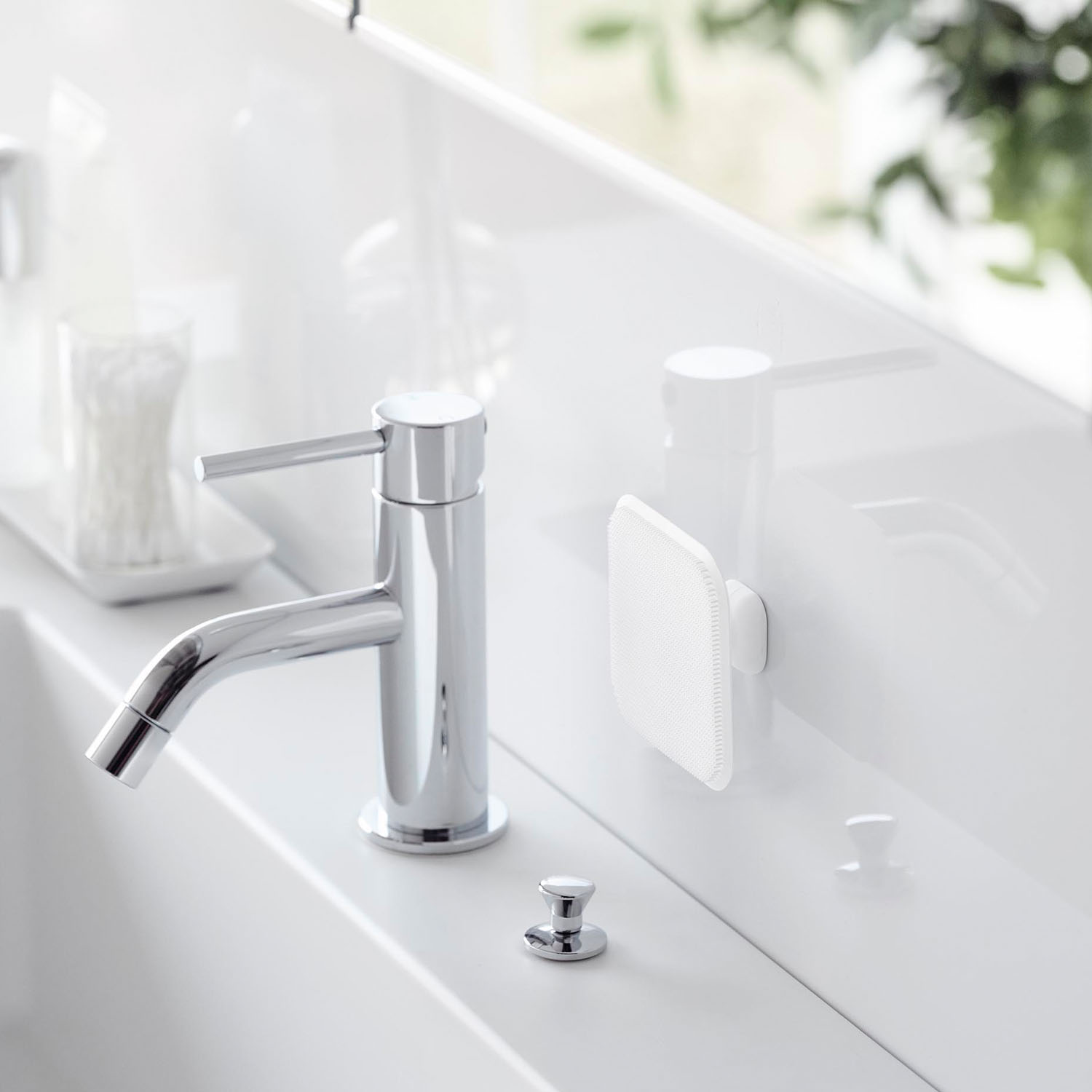 Tower Magnetic Silicone Bathroom Sponge