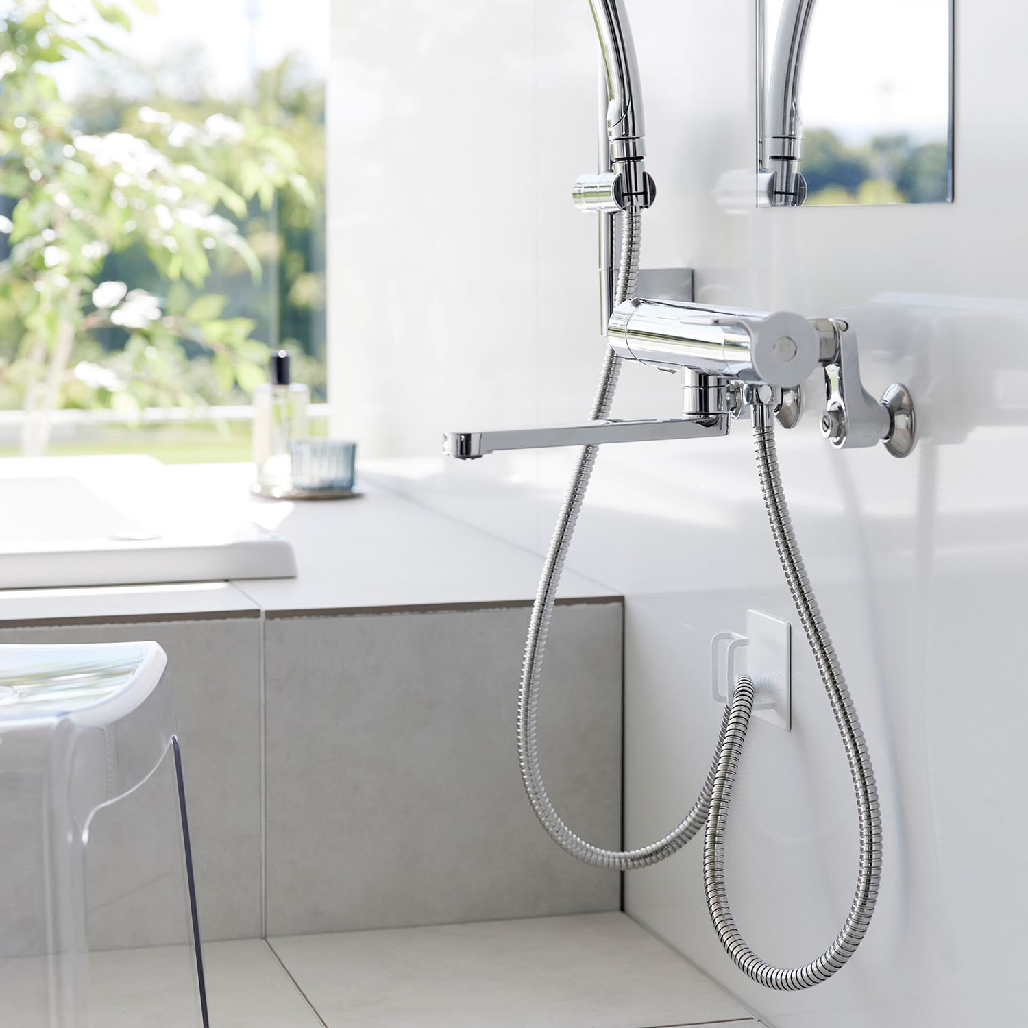 Tower Magnetic Shower Hose Holder